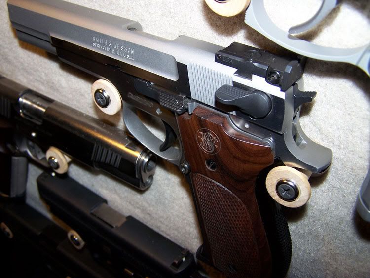 How to hang pistols in a gun safe...on the inside of the door? Page 1