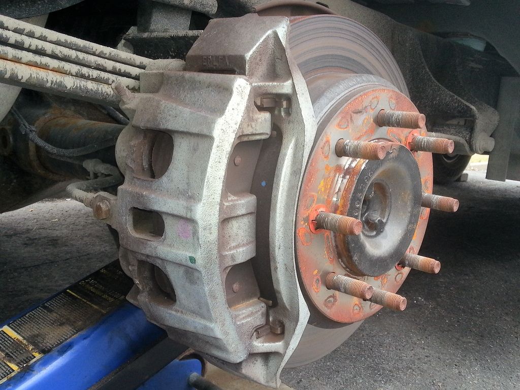 GM Performance View topic GMT 800 dual piston 13" rear disk brakes