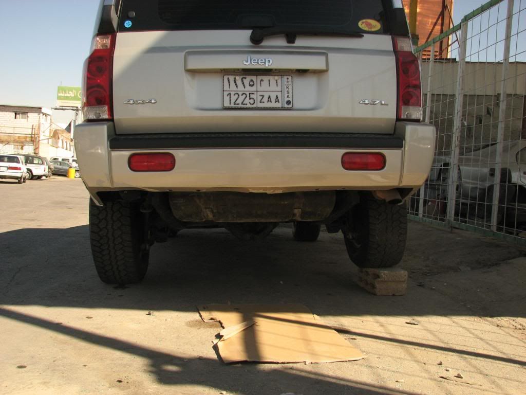 Test fitting ZJ fuel tank in the spare tire location !! Jeep