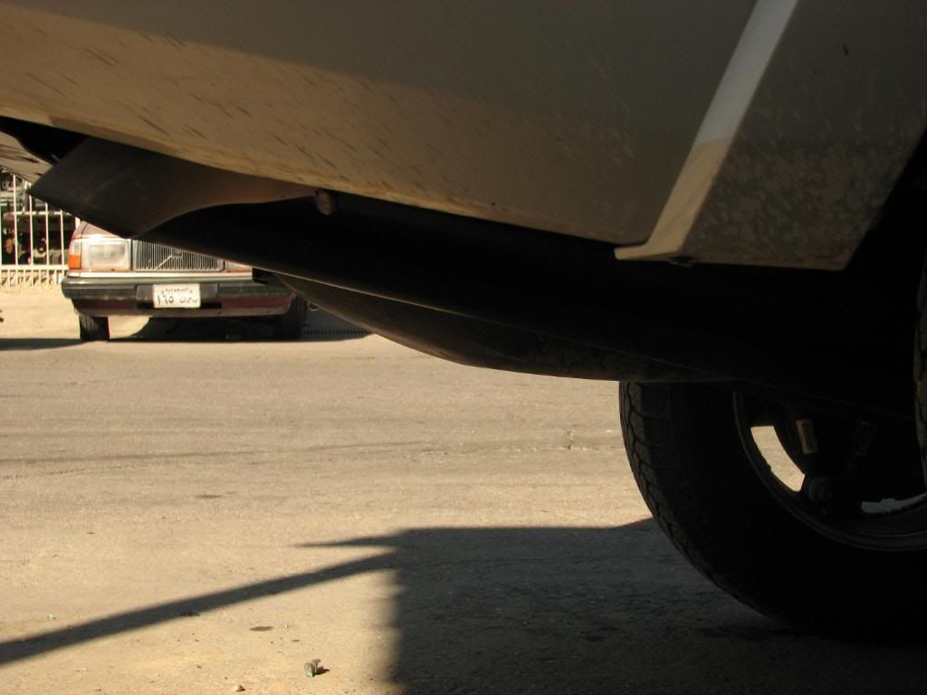 Test fitting ZJ fuel tank in the spare tire location !! Jeep