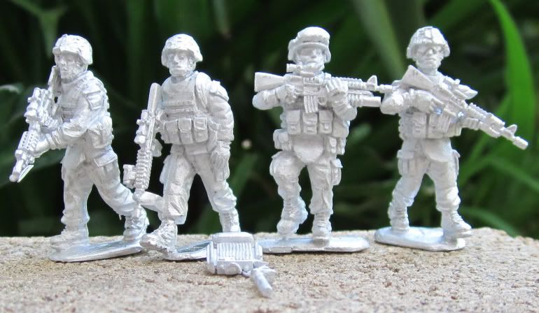 Easy to use Stickers Shoulder Pads Decals Squad Army 28mm Heroic scale