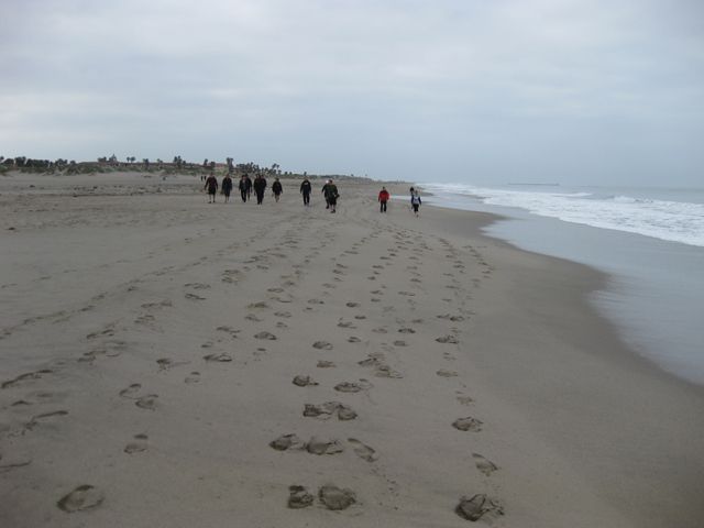 Beach hike Pic2 2
